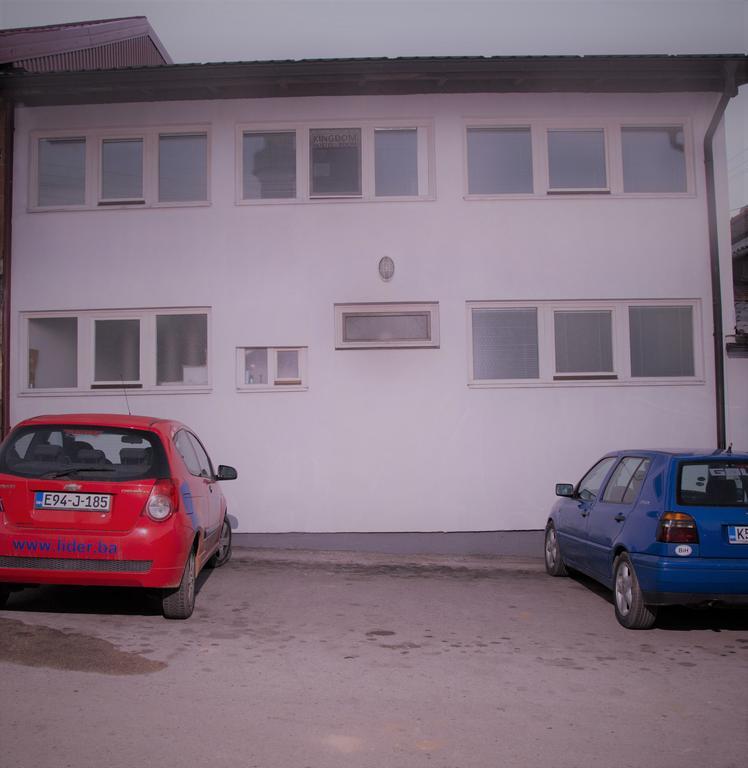 Kingdom Rooms Visoko Eksteriør bilde
