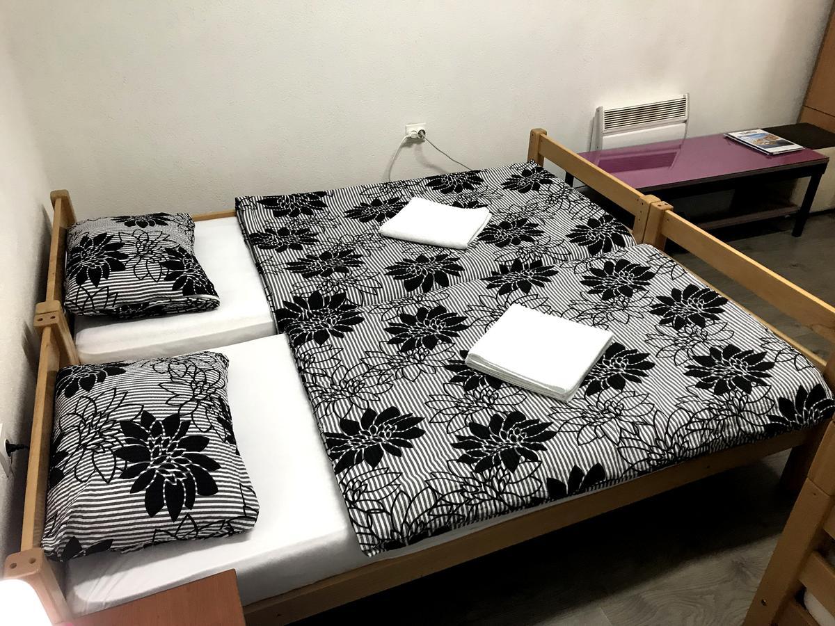 Kingdom Rooms Visoko Eksteriør bilde