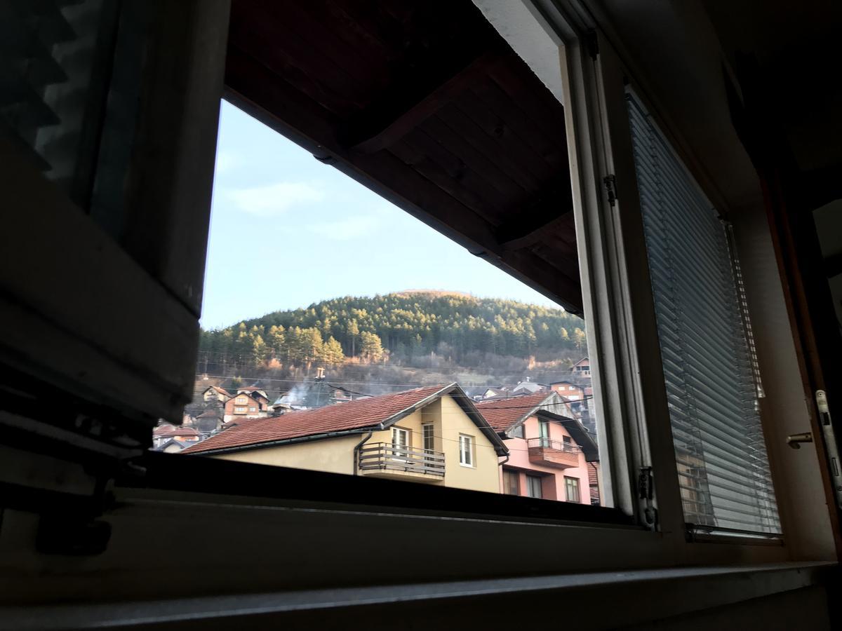 Kingdom Rooms Visoko Eksteriør bilde